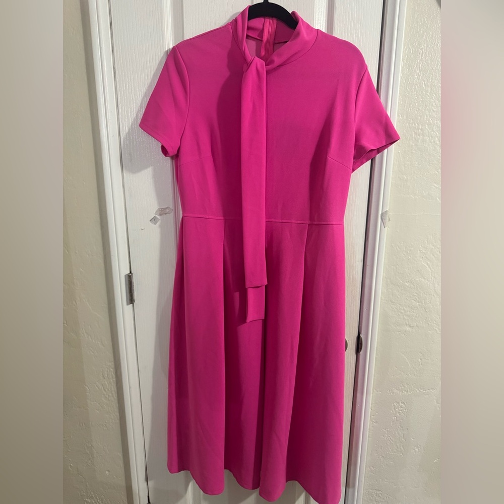 STYLEWE Vibrant Pink Midi Dress